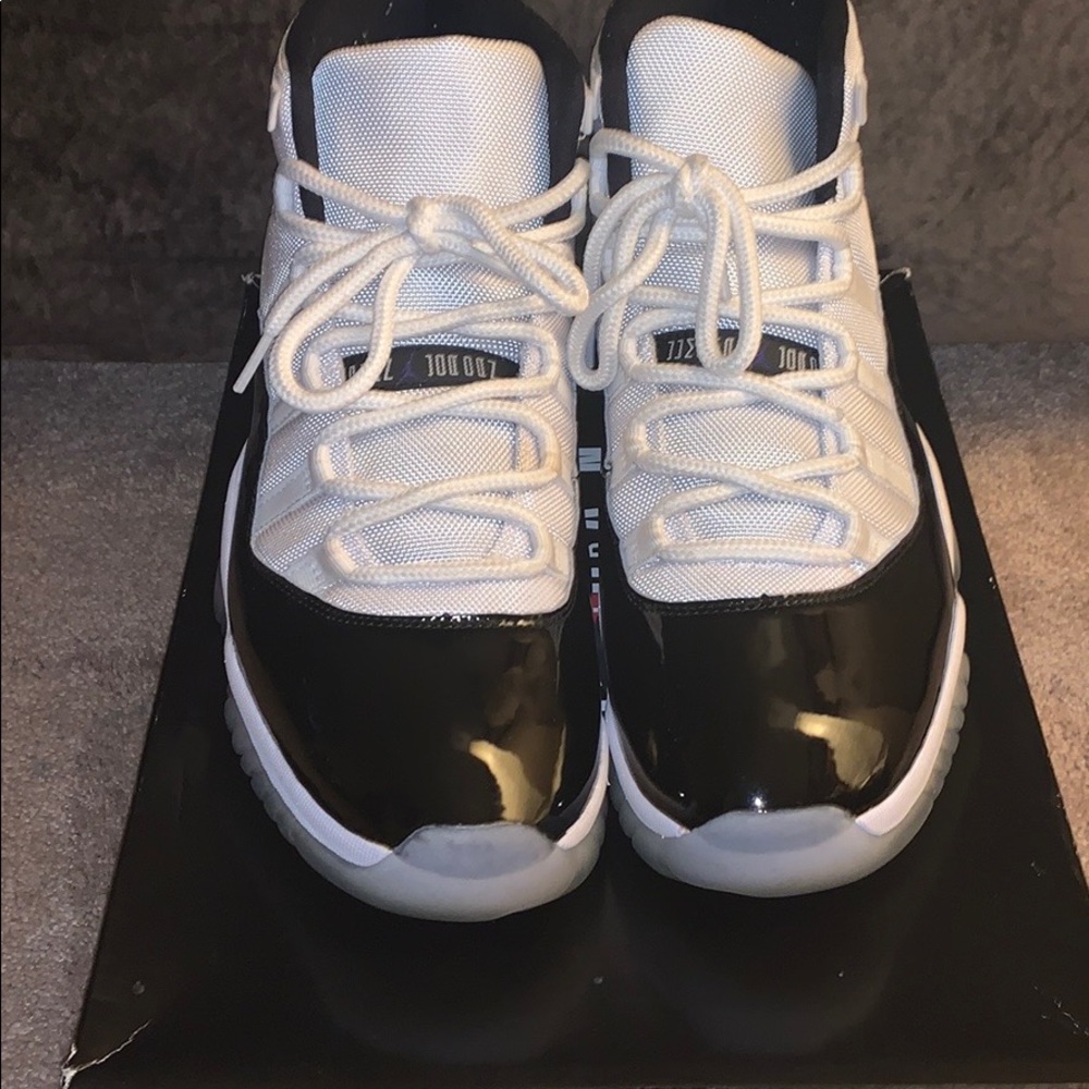 Retro Concord 11’s